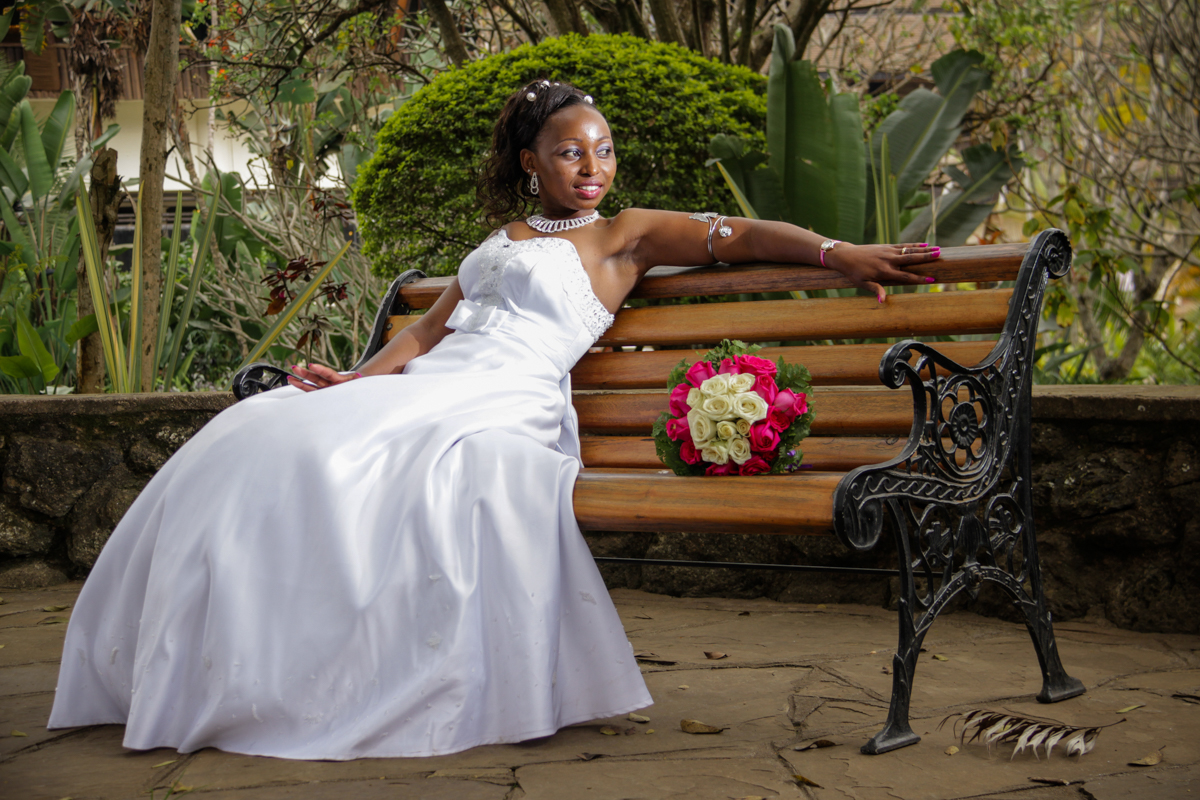 Cheap Wedding Photographers In Kenya :: Affordable Top Creative