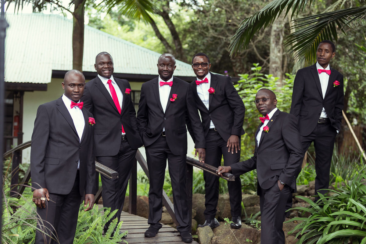 Top Kenyan Wedding Photographers :: Nairobi Luxury Weddings