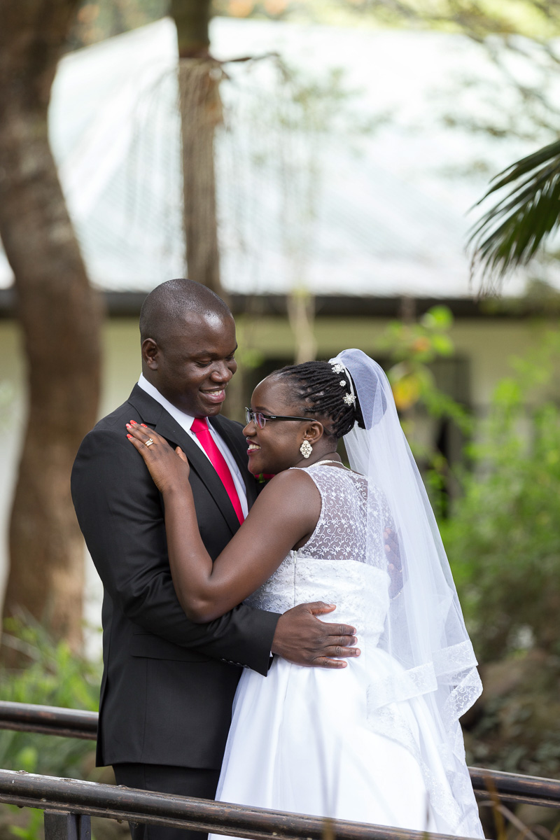 Top Kenyan Wedding Photographers :: Nairobi Luxury Weddings