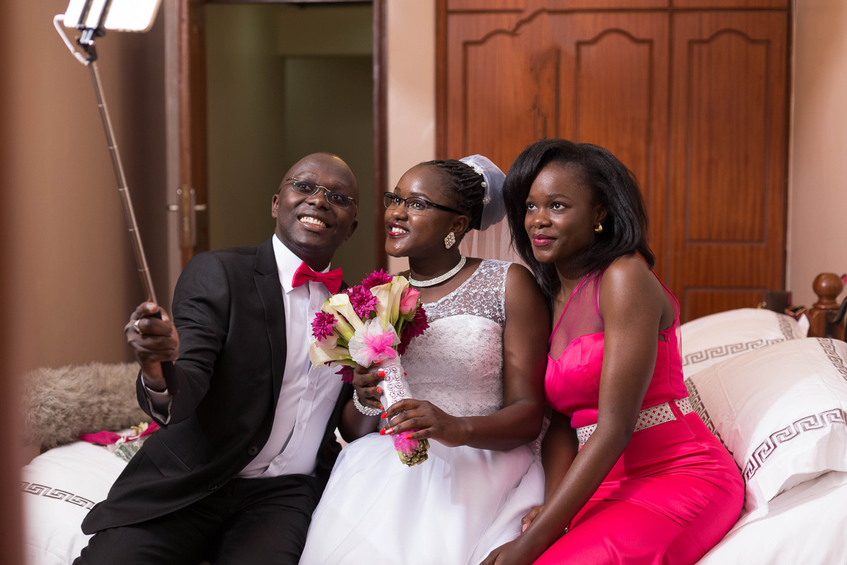 Top Kenyan Wedding Photographers :: Nairobi Luxury Weddings