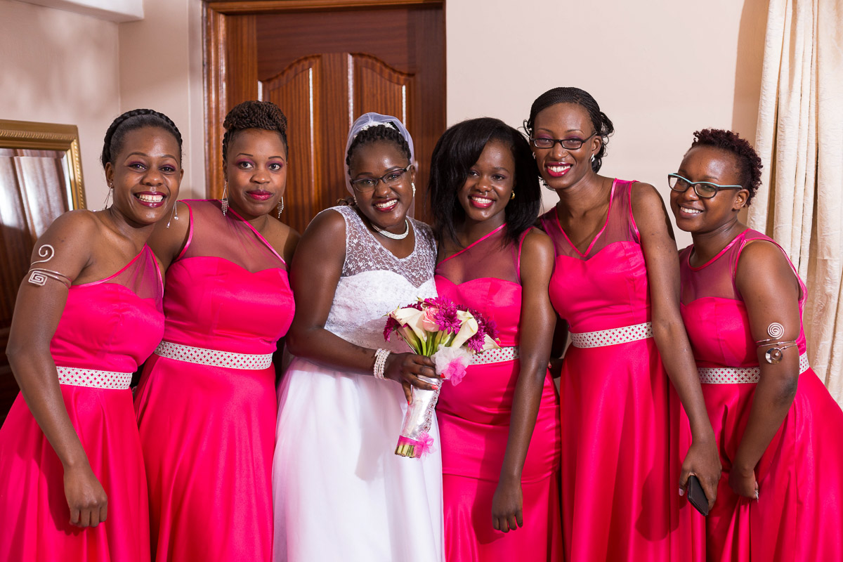 Top Kenyan Wedding Photographers :: Nairobi Luxury Weddings