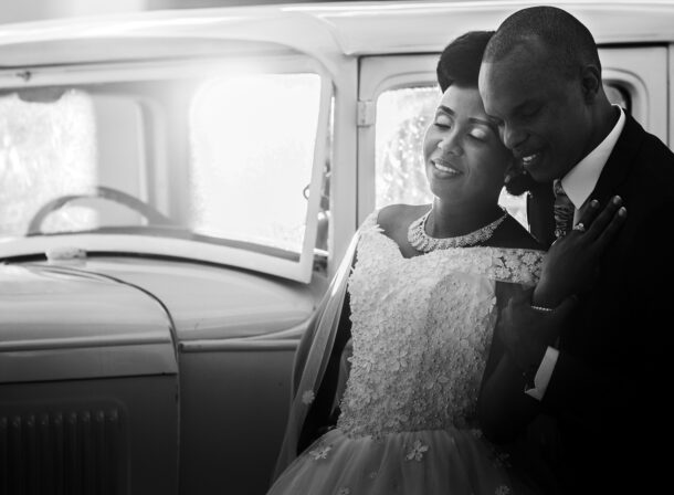 Destination Kenyan Wedding Photographer :: Kenya Wedding Story