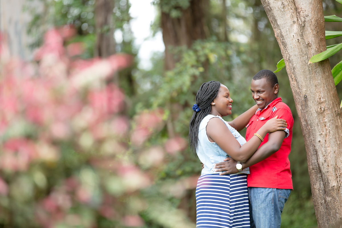 Top Kenyan Photographer :: Couple Engagement Emotional Story