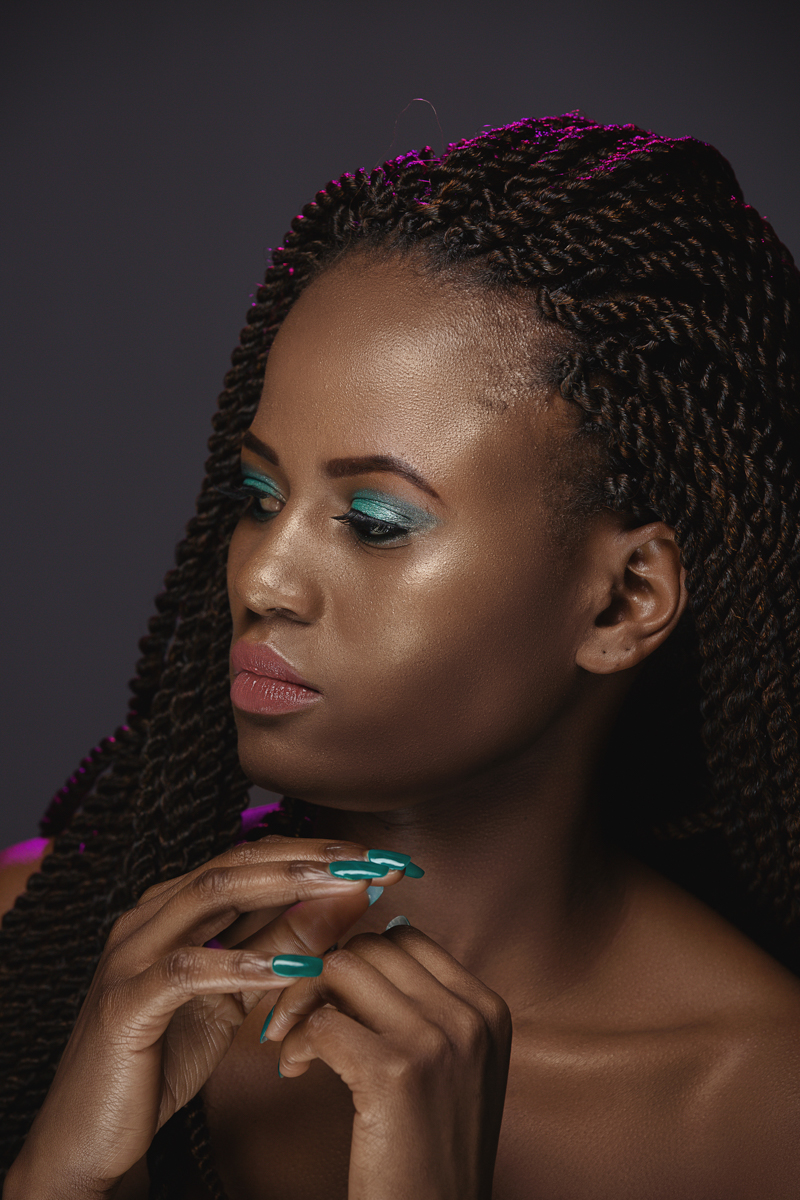 Kenyan High-End Retouching Frequency Separation By Antony Trivet