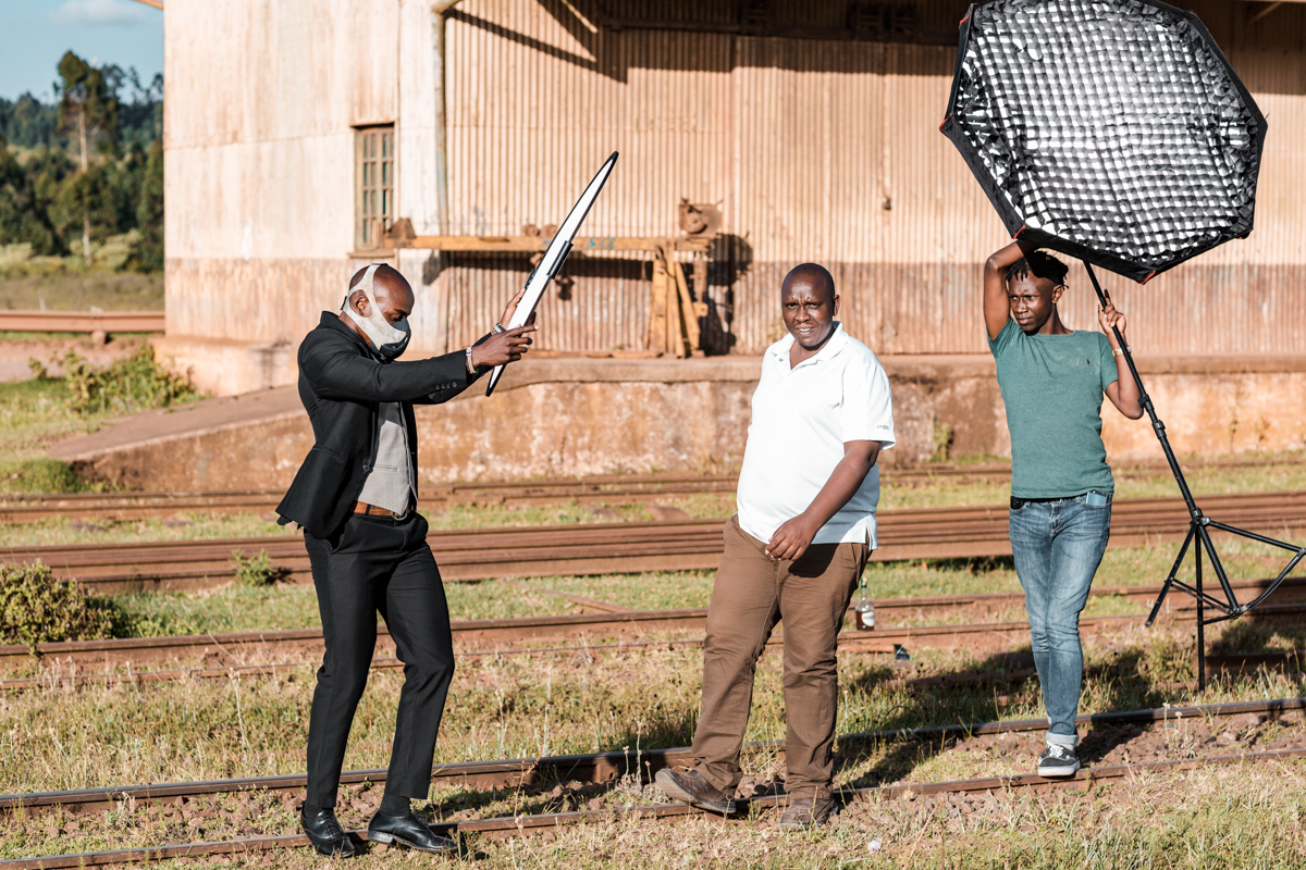 Kenyan Outdoors On Locations Creative Lighting Strobes Flash Photographers Men Editorials Lifestyle Fashion Portraits Photographers By Antony Trivet