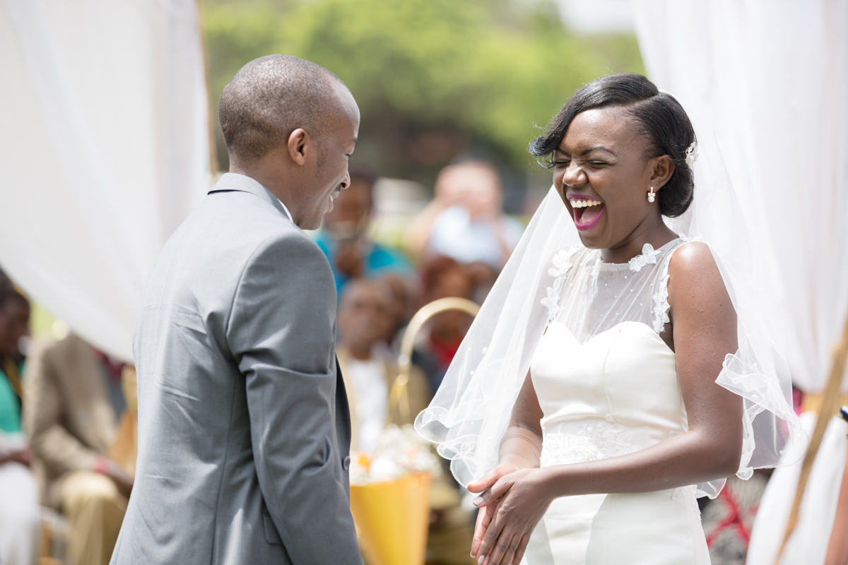 Kenyan Weddings Professional Photographers :: Love Story Photos