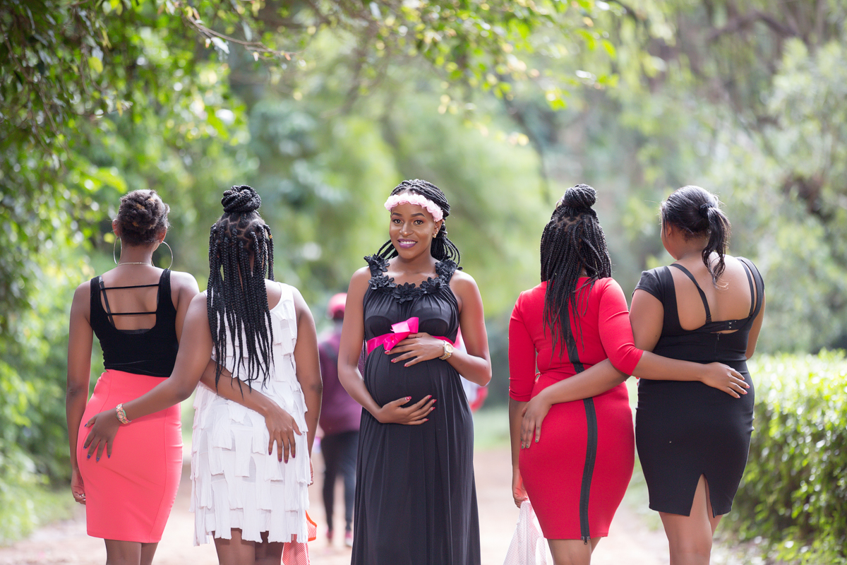 Baby Bump Photoshoot :: Kenyan Outdoors Lifestyle Photographer