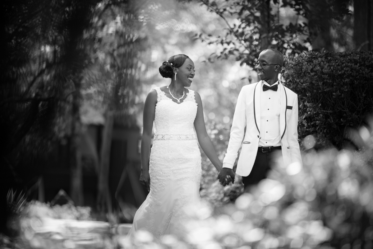 A Real Kenyan Wedding Story :: Candid Moments Photojournalism