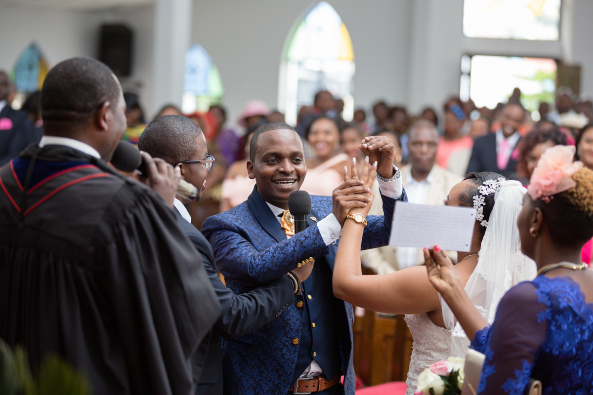 Top Kenyan Weddings Photographer :: Love Story By Antony Trivet