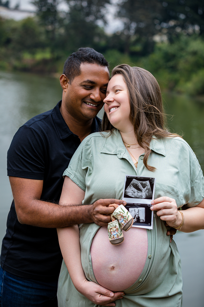 Pregnancy Maternity Baby Bump Portraits Outdoors On Locations Photographers In Kenya By Antony Trivet Lifestyle Photography