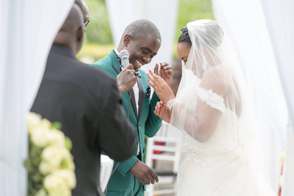 Kenyan Destinations Weddings Photographers :: Best Love Stories