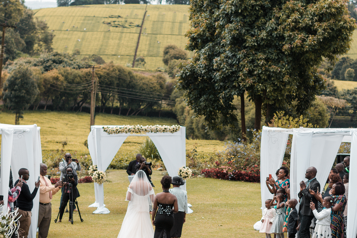 Kenyan Destinations Weddings Photographers :: Best Love Stories