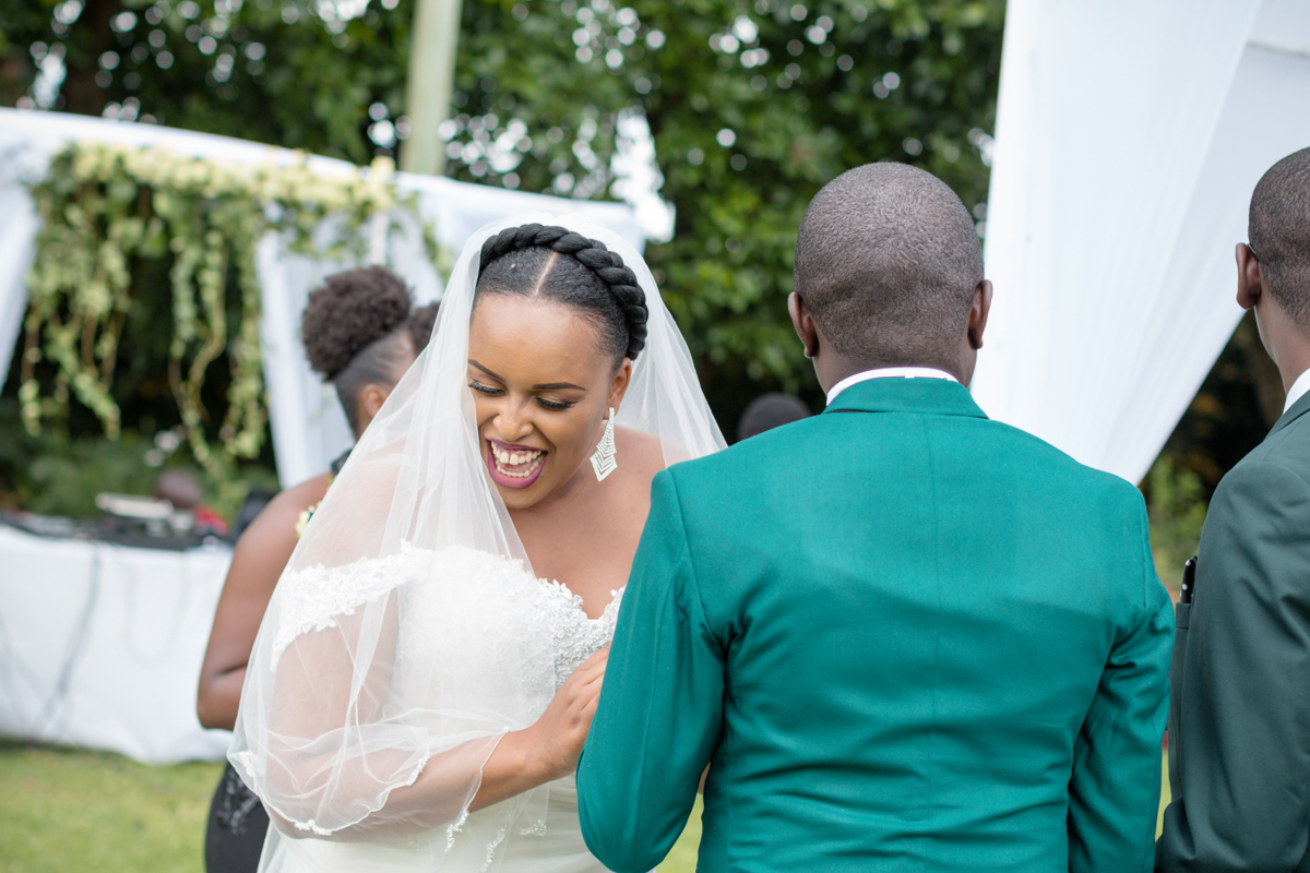 Kenyan Destinations Weddings Photographers :: Best Love Stories