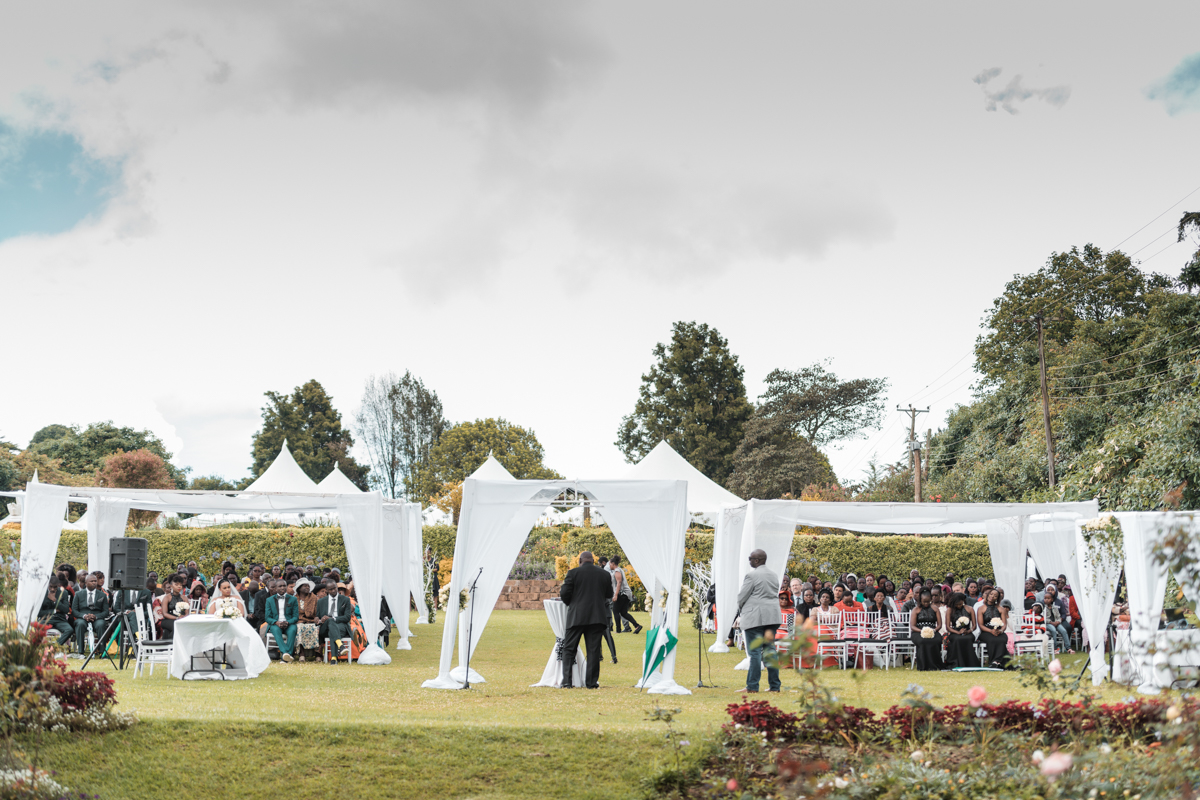 Kenyan Destinations Weddings Photographers :: Best Love Stories