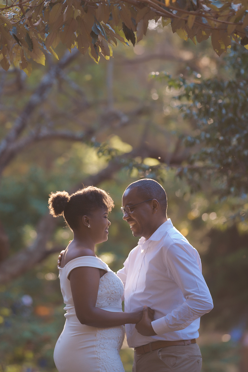 Kenyan Family Portraits Photographer :: Outdoors On-locations Top