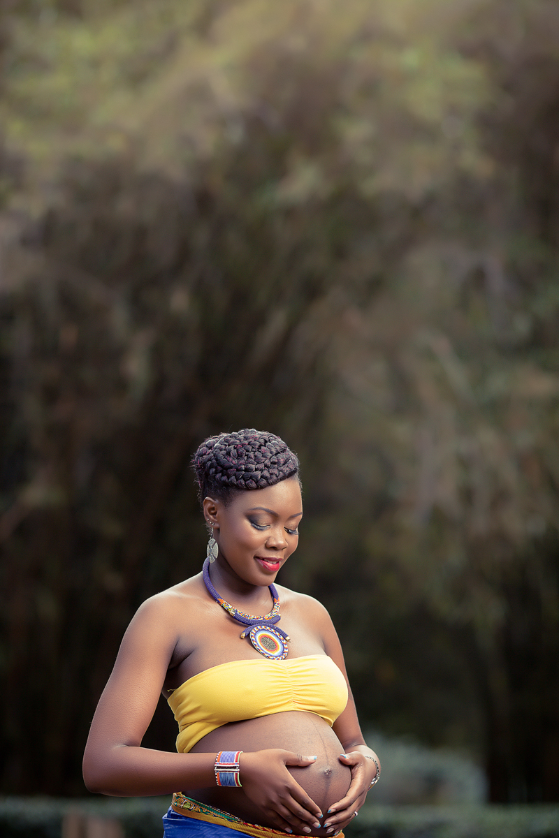 Baby-bump Pregnancy Maternity Photographers :: Kenyan Portraits