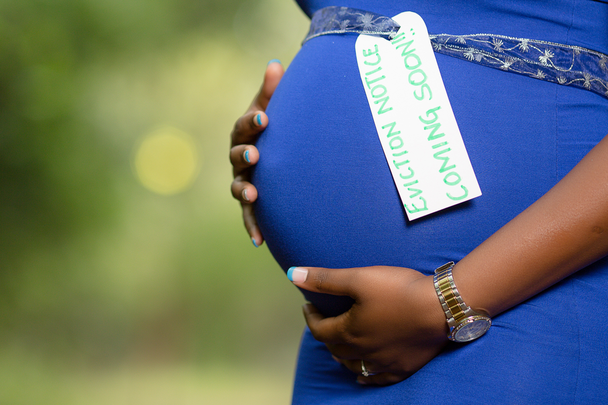 Kenyan Creative Maternity Photoshoot Outdoors On Location - Antony Trivet Portraits