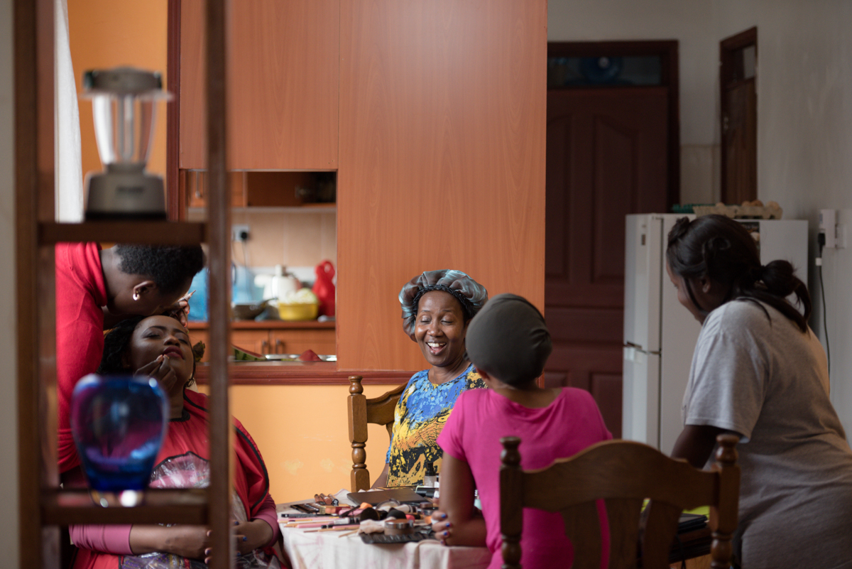 Kenyan Wedding Photographers :: Love Story By Antony Trivet