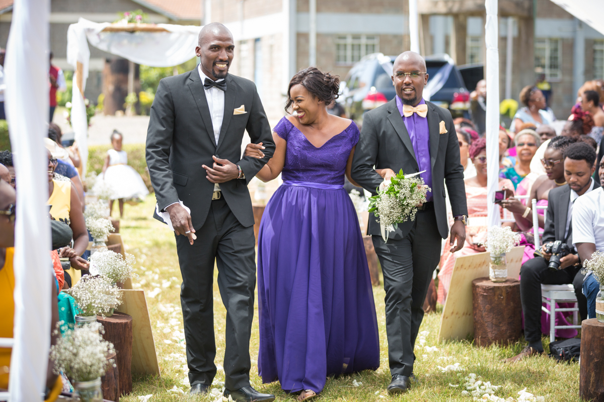 Nairobi Wedding Photographers :: Candid Moments Documentary