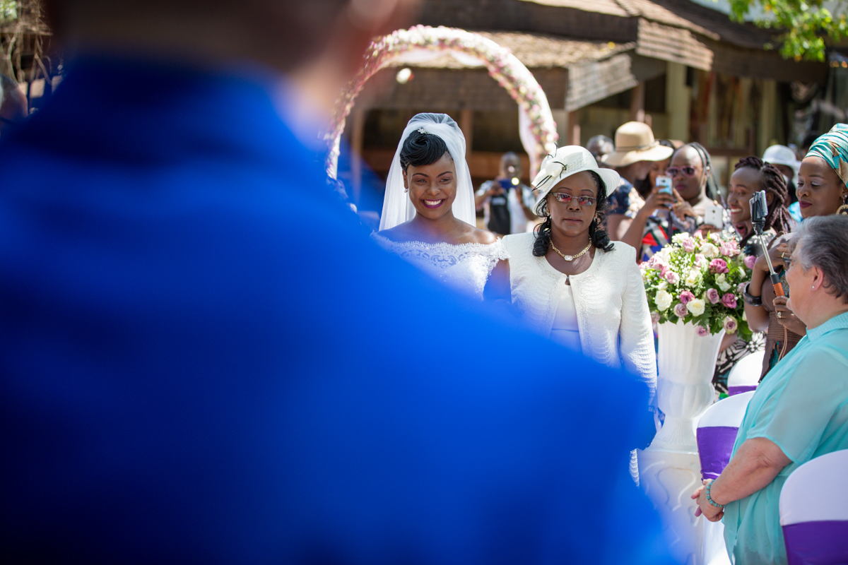 Kenyan Zimbabwean Destination Weddings :: Creative Love Story