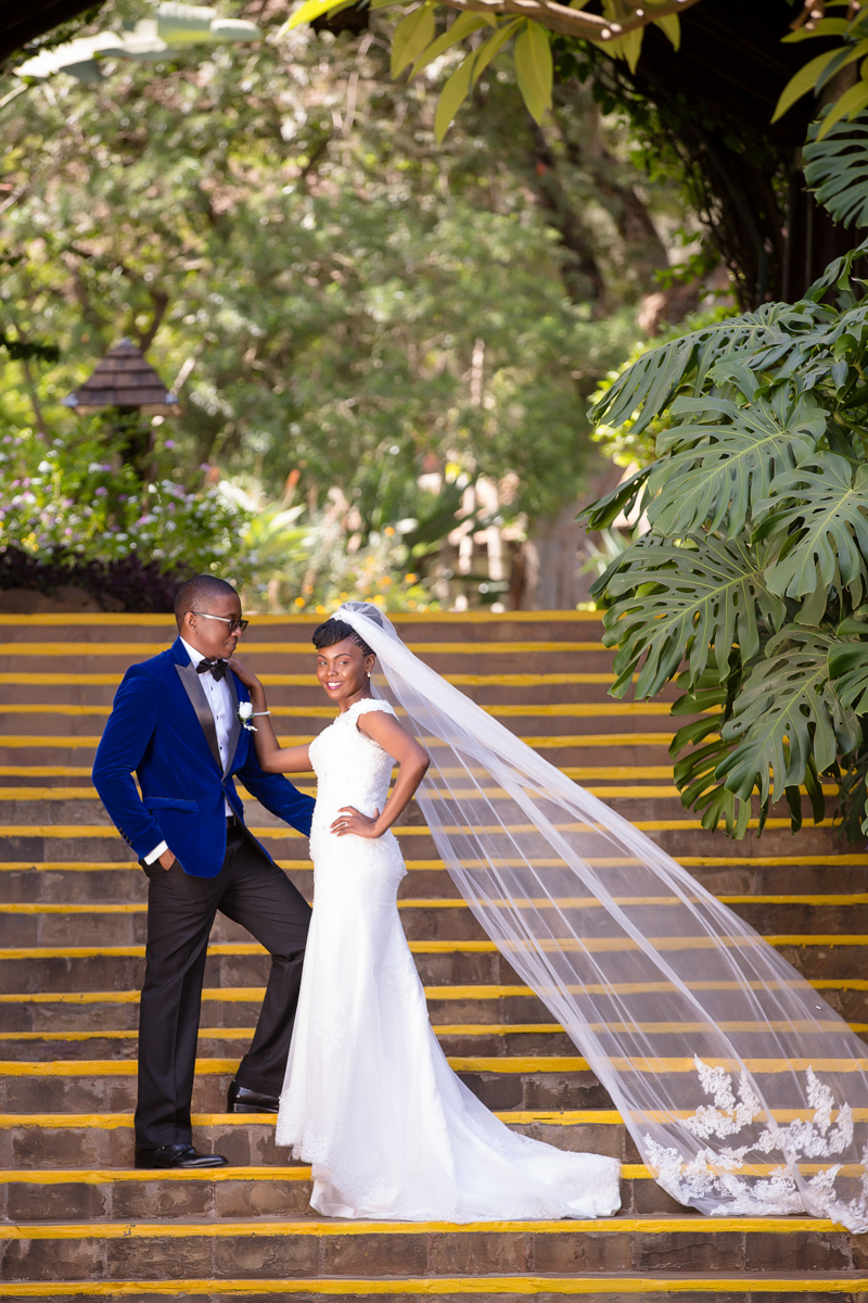 Kenyan Zimbabwean Destination Weddings :: Creative Love Story