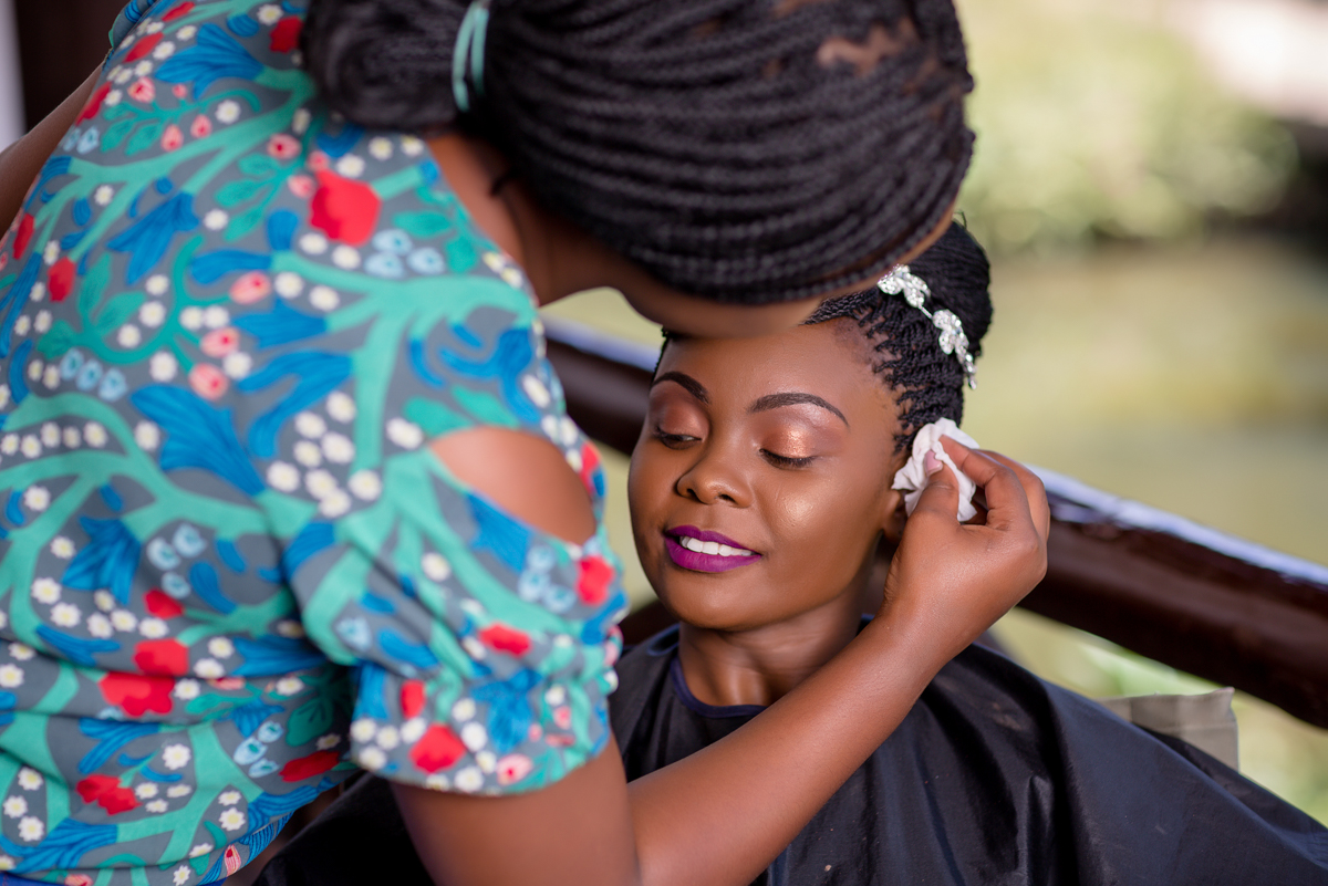 Kenyan Zimbabwean Destination Weddings :: Creative Love Story