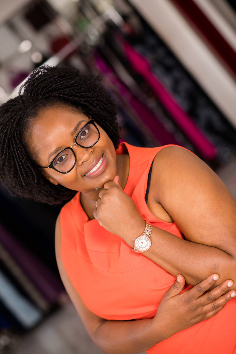 Kenya Lifestyle Portraits Photography :: Women Boutique Fashion