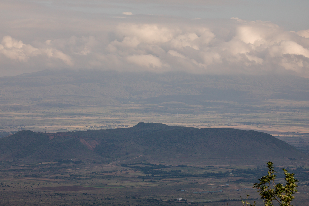 Great Rift Valley ViewPoint Maai Mahiu - Antony Trivet Travel Documentary