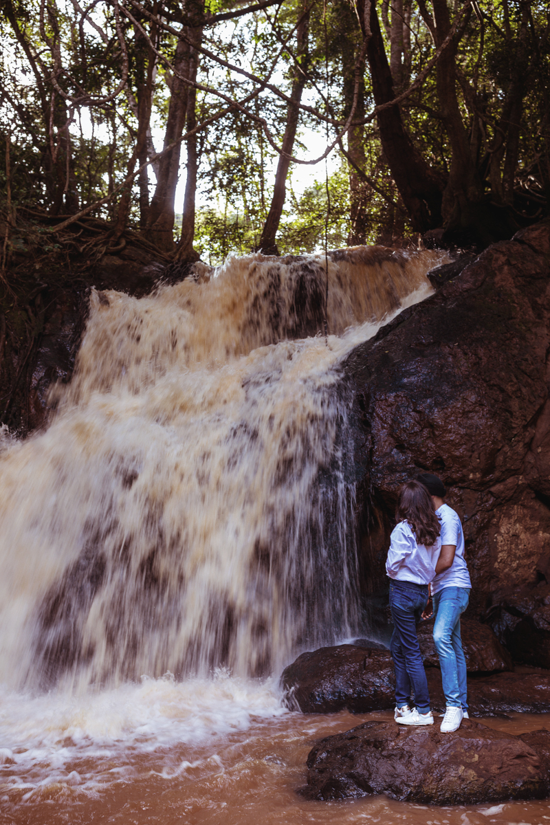 Luxury Wedding Lifestyle Photographer :: Top Couple Engagement