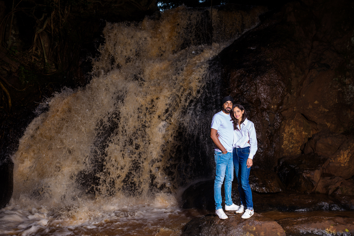 Luxury Wedding Lifestyle Photographer :: Top Couple Engagement