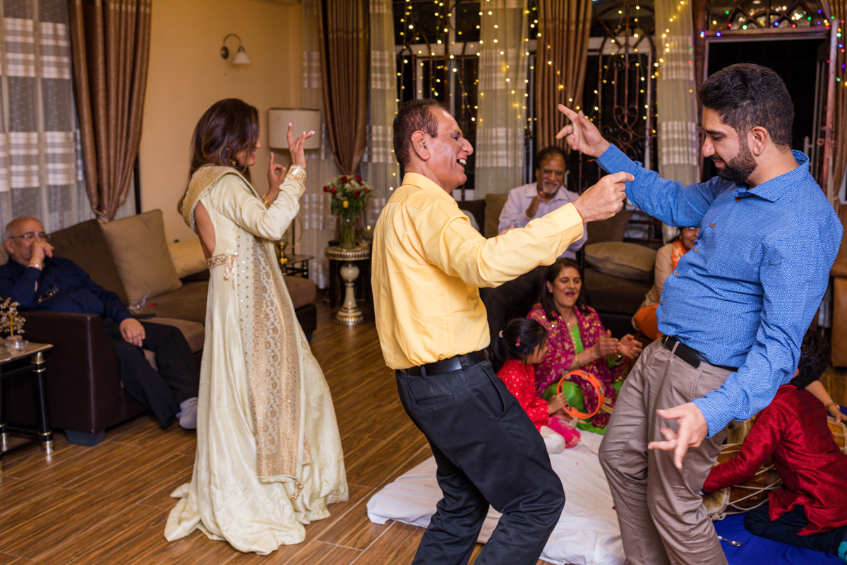 Kenyan Indian Wedding Traditional :: Havan Trial By Fire Ceremony