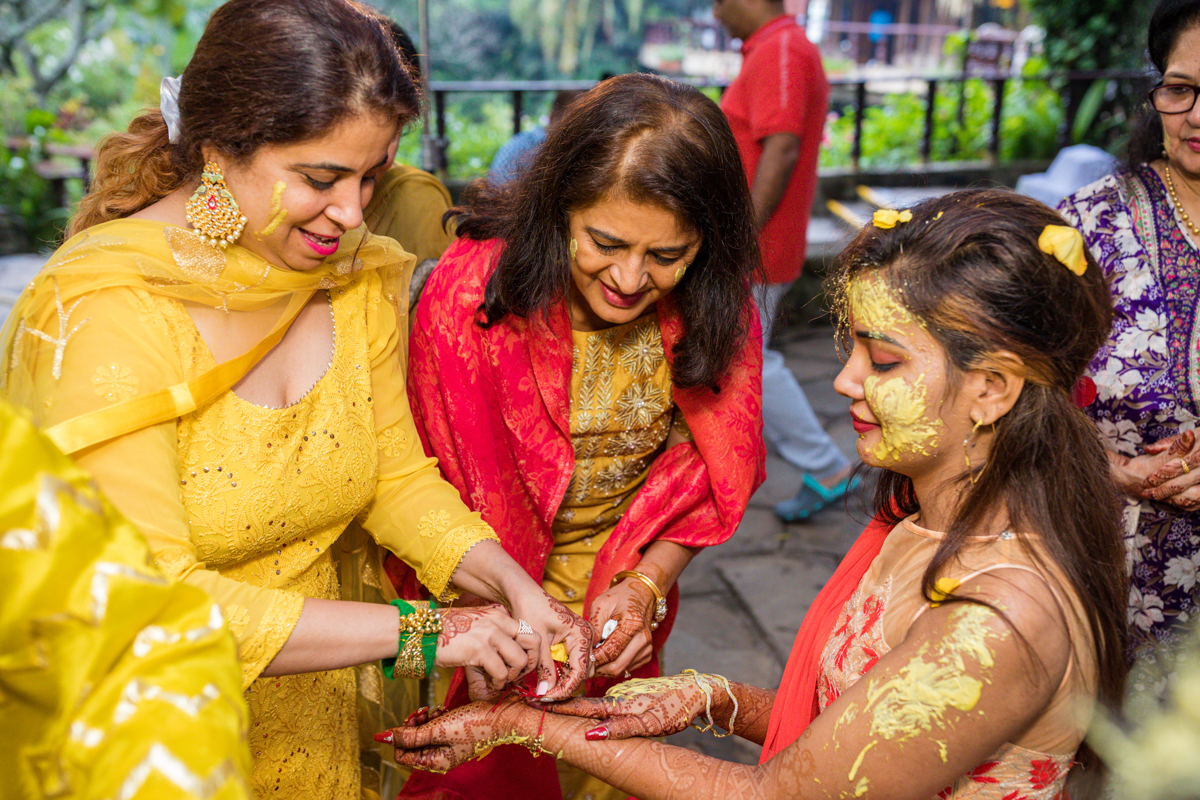 Weddings Photos Kenya :: Indian Asian Hindu Wedding Ceremony