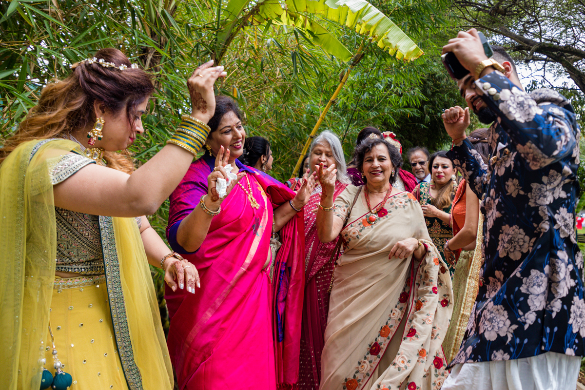 Weddings Photos Kenya :: Indian Asian Hindu Wedding Ceremony