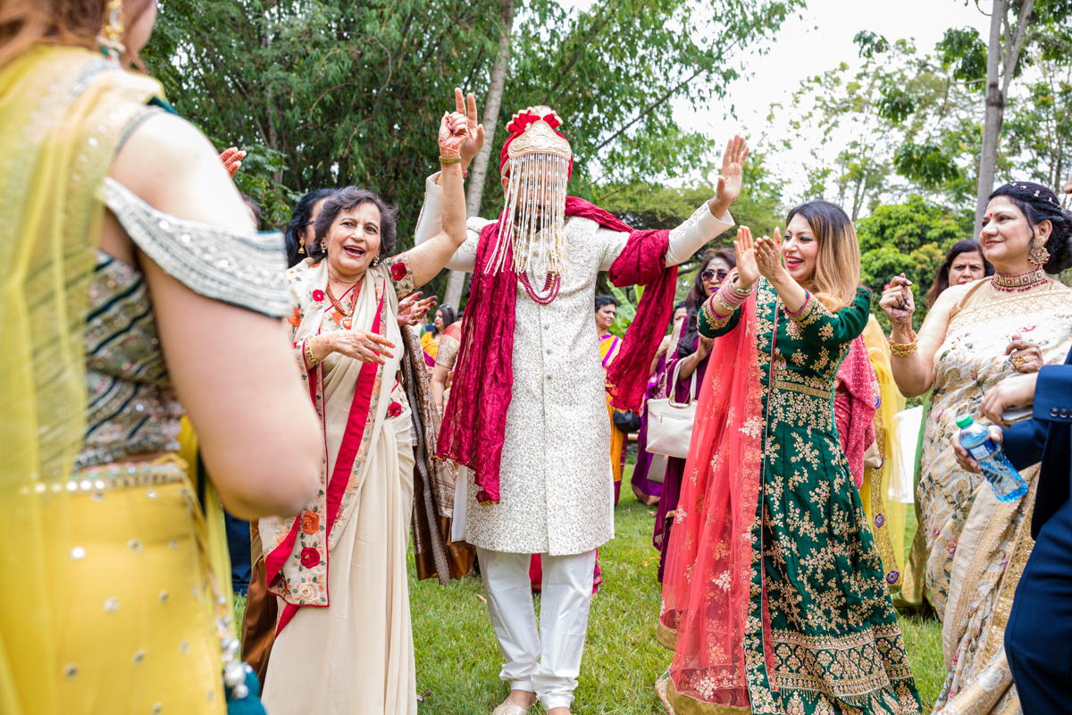 Weddings Photos Kenya :: Indian Asian Hindu Wedding Ceremony