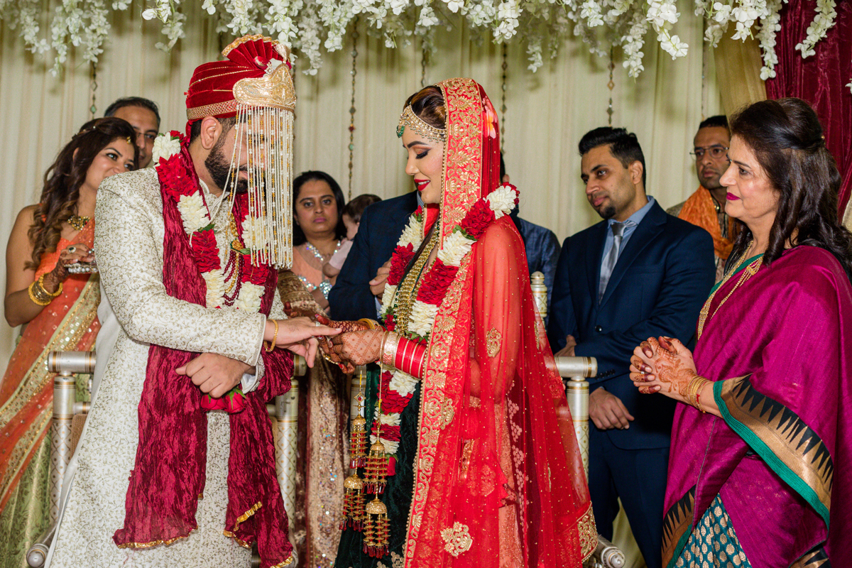 Weddings Photos Kenya :: Indian Asian Hindu Wedding Ceremony