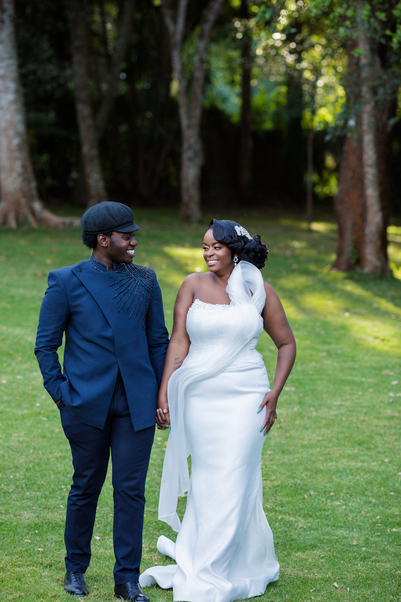 Top Kenya Wedding & Portrait photographer. We love to travel for destination weddings, honeymoons, and anniversaries all over Kenya Coast: Diani Beach, Mombasa, Nairobi,Nakuru,Naivasha